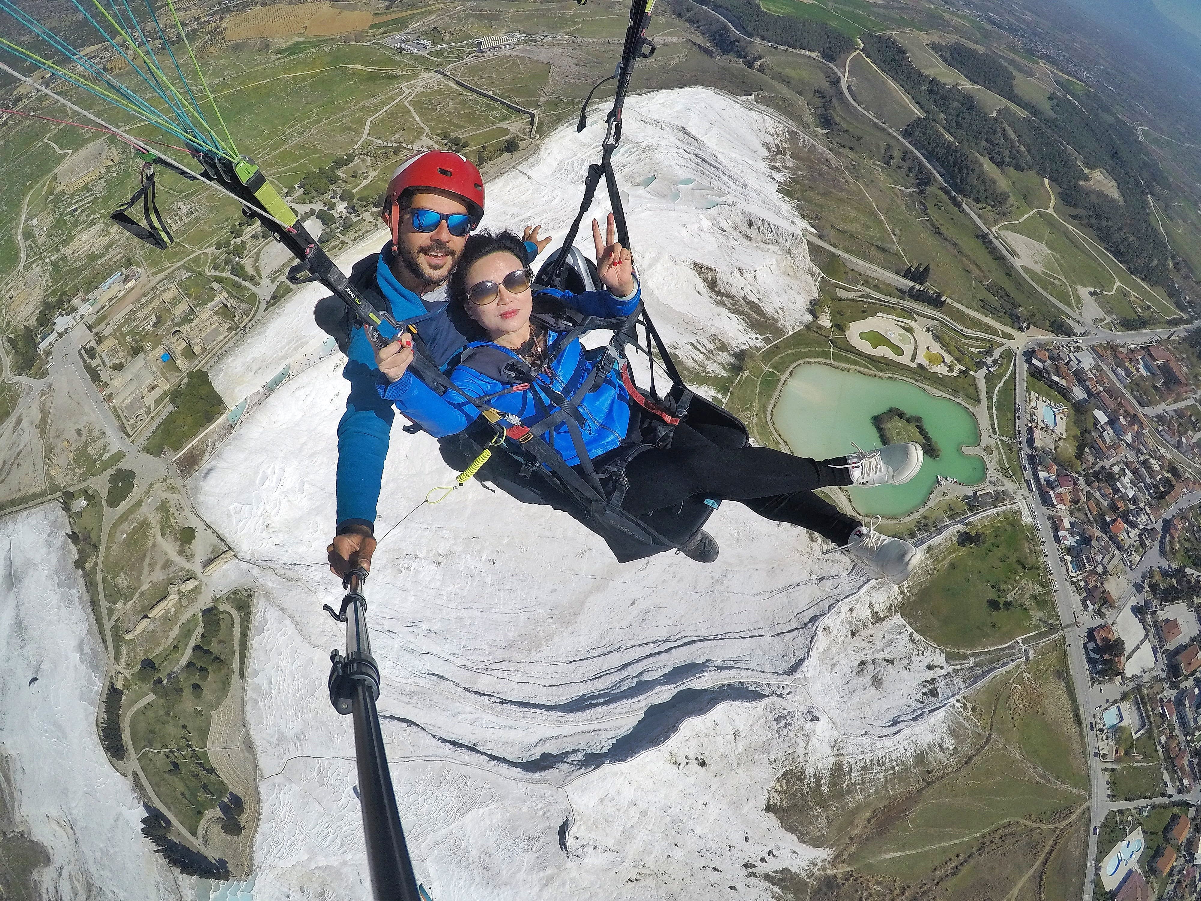 The Rising Popularity of Paragliding in Pamukkale